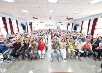 邱議瑩橋頭開講拚政策！　敬老卡加碼與新生兒希望帳戶大獲市民肯定