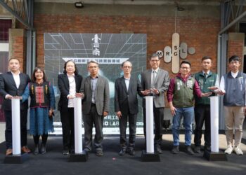 臺南市力推「未來進行市」整合5G應用 借重南臺科大的專業技術與創意能量 臺南市力推「未來進行市」整合5G應用 借重南臺科大的專業技術與創意能量