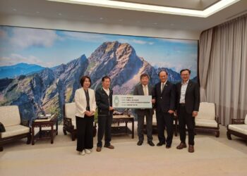 車城福安宮捐贈一千萬元 助花蓮馬太鞍溪災後重建 車城福安宮捐贈一千萬元 助花蓮馬太鞍溪災後重建