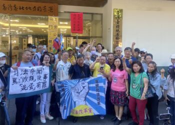 蔡英文論文案，律師張靜呵叱法官「混蛋」　拒繳罰金，寧入監抗議司法判決